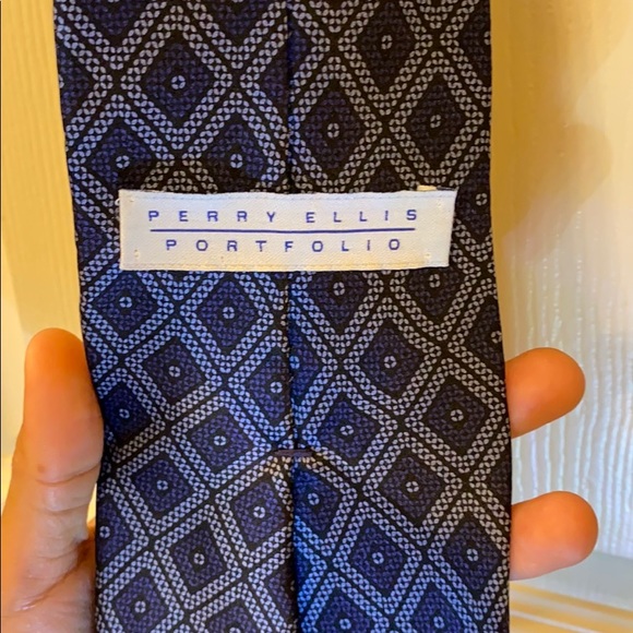 Tie - Picture 3 of 3